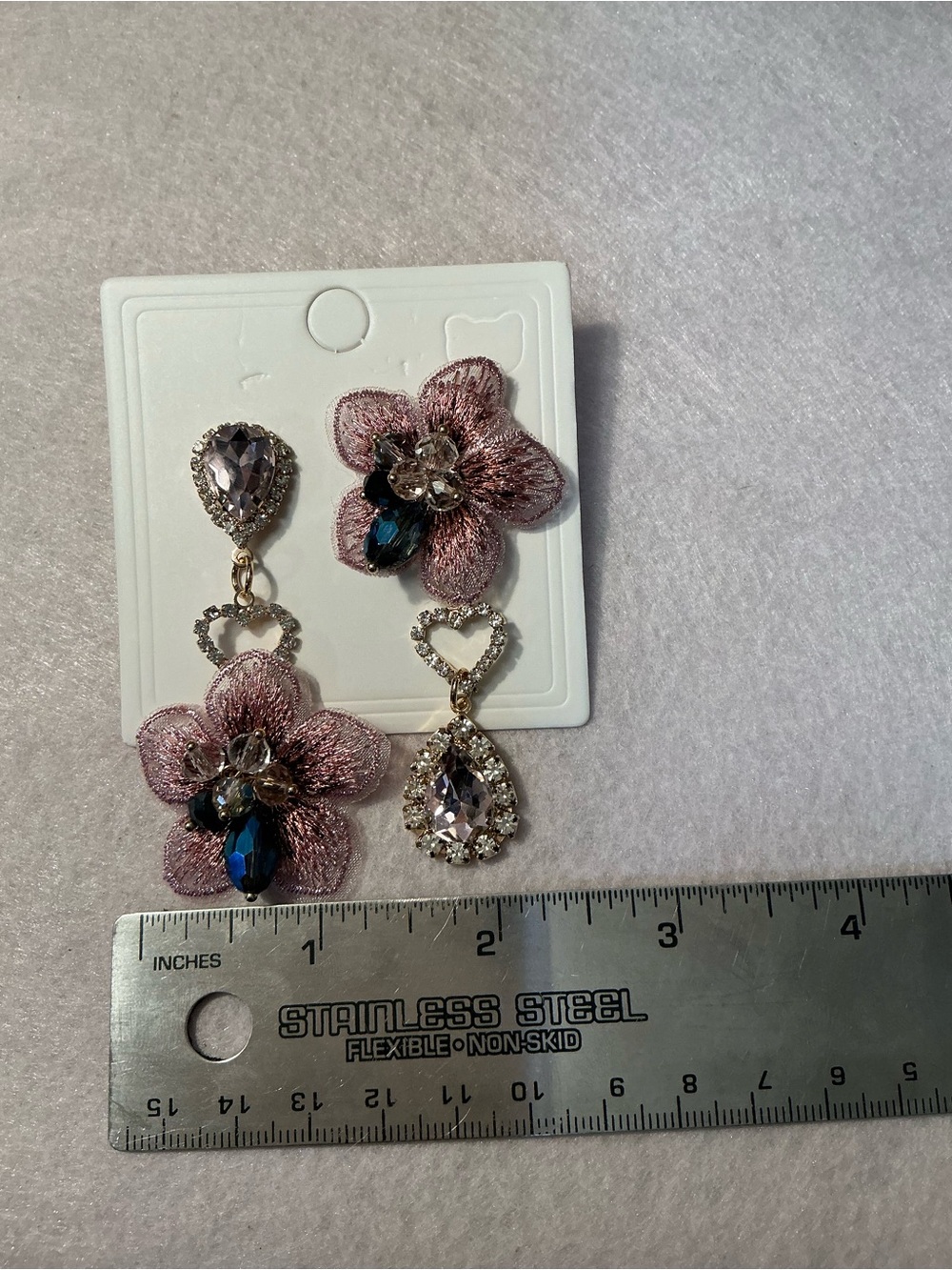 2395-103 Asymmetrical Embroidered Floral & Crystal Teardrop Statement Earrings - Picture 3 of 7